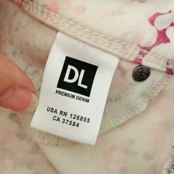 DL1960 Stretch Skinny Jeans Size 27 - Picture 3 of 6